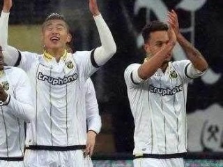 2002年韩日世界杯，中国男足的巅峰时刻与历史排名