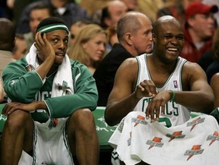 NBA篮球框直径是多少？标准尺寸背后的篮球故事