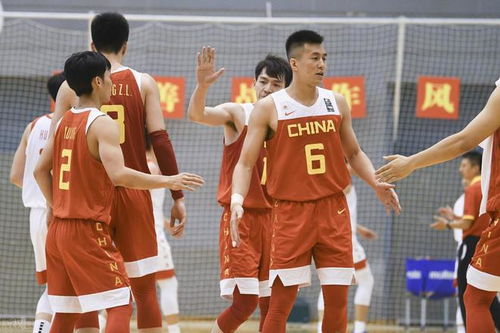 中国男篮18人名单出炉,新老交替,剑指未来 中国男篮18人名单出炉,新老交替,剑指未来