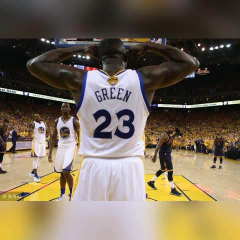 NBA季后赛历史盖帽榜，那些改写比赛的内线守护神