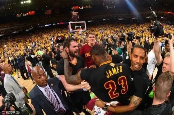 重看2013年NBA总决赛录像,一场属于不朽者的较量 重看2013年NBA总决赛录像,一场属于不朽者的较量
