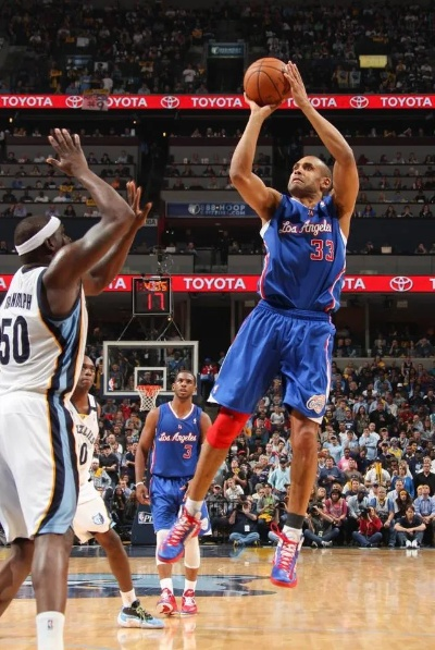 最强NBA格兰特·希尔怎么样?传奇重现,全能锋线的不朽价值 最强NBA格兰特·希尔怎么样?传奇重现,全能锋线的不朽价值